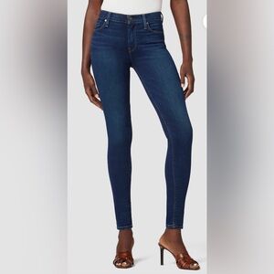 Hudson Nico Midrise super skinny jeans in Medium dark indigo stretch Sz 30